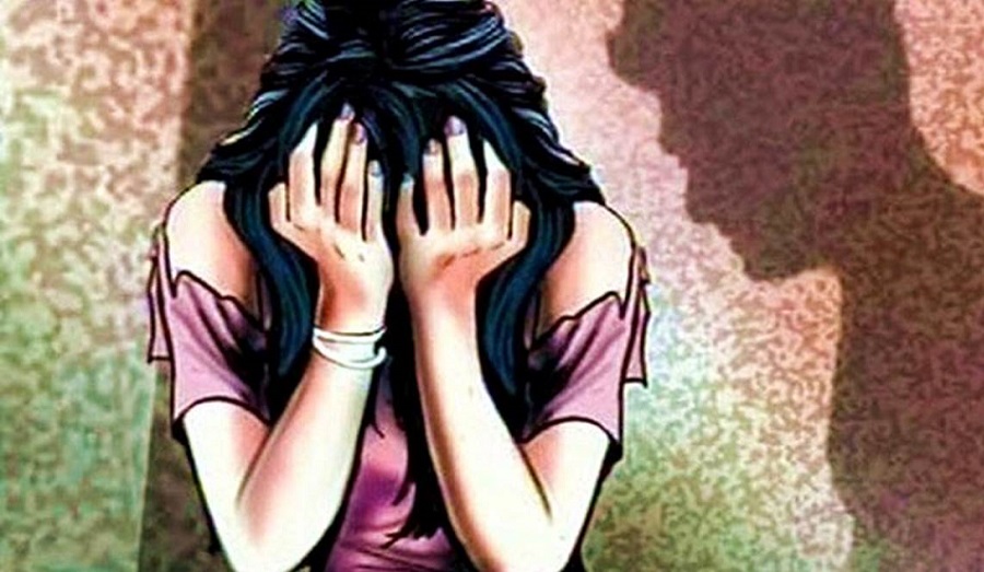 मध्यरातमा महिलालाई अपहरणपछि बलात्कार गर्ने पहरी फन्दामा