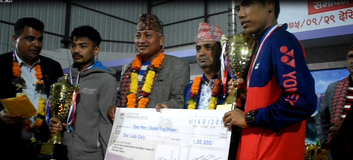 अन्तराष्ट्रिय व्याडमिन्टन प्रतियोगिता सम्पन्न, डवल मेन्सतर्फकाे उपाधि सेनाकाे टिमलाई