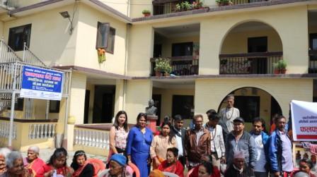 निसहाय सेवा सदनमा भब्य रूपमा मनाइयो ‘सम्झनामा मेरी आमा’ कार्यक्रम