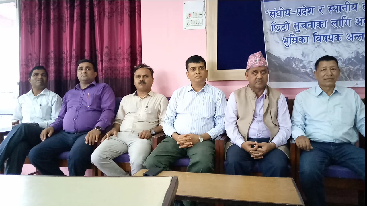 अनलाइन मिडियालाई बजेट छुट्याउने प्रदेश १ का समाजिक विकास मन्त्रीको प्रतिबद्धता