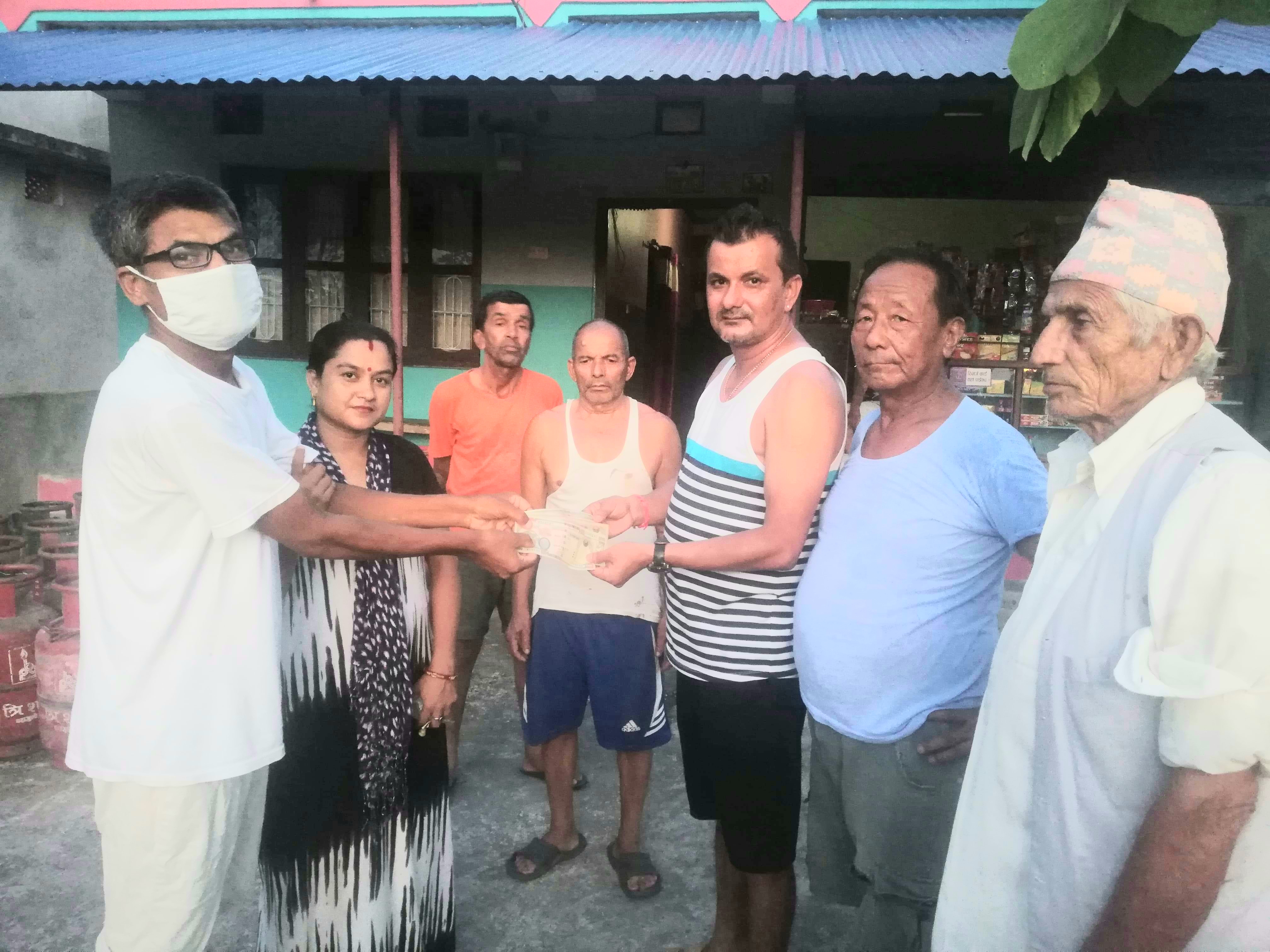 बेलबारीका मृगौलापीडित रामको लागि सहयोग जुटाइँदै, जन्मदिनमा संजयले दिए सात हजार