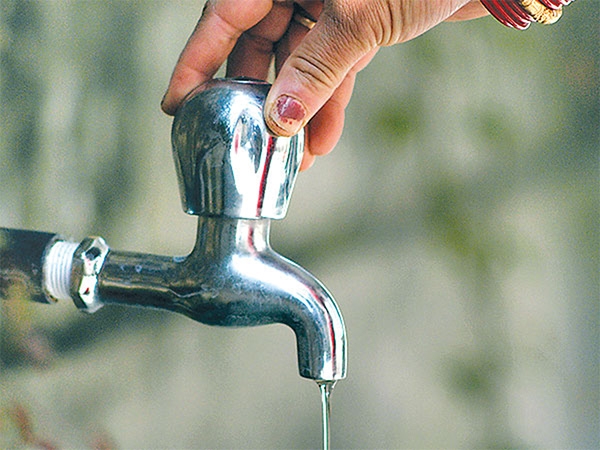गाउँगाउँ र घरघरमा खानेपानी योजना बिस्तार गर्दै बेलबारी नगरपालिका