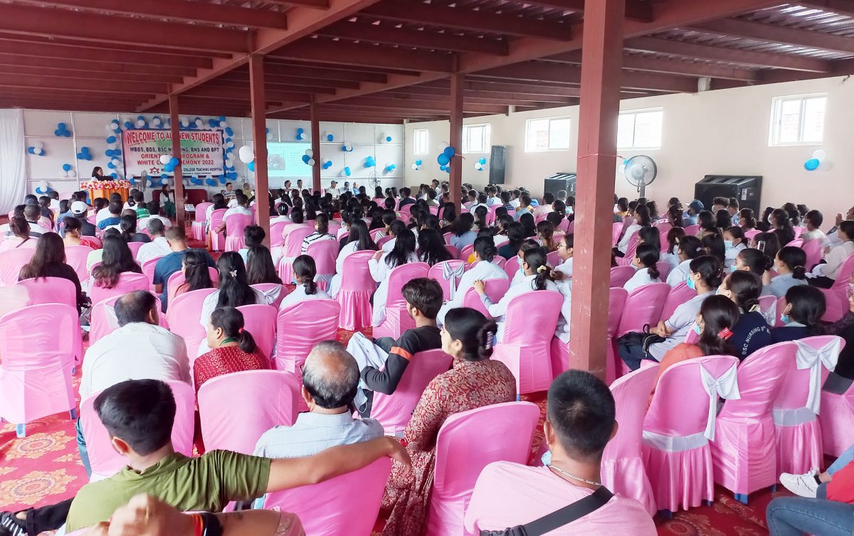 नोबेलमा थपिए १ सय ५९ विद्यार्थी, स्वागत तथा ‘ह्वाइट कोट सेरमोनी’ कार्यक्रम सम्पन्न