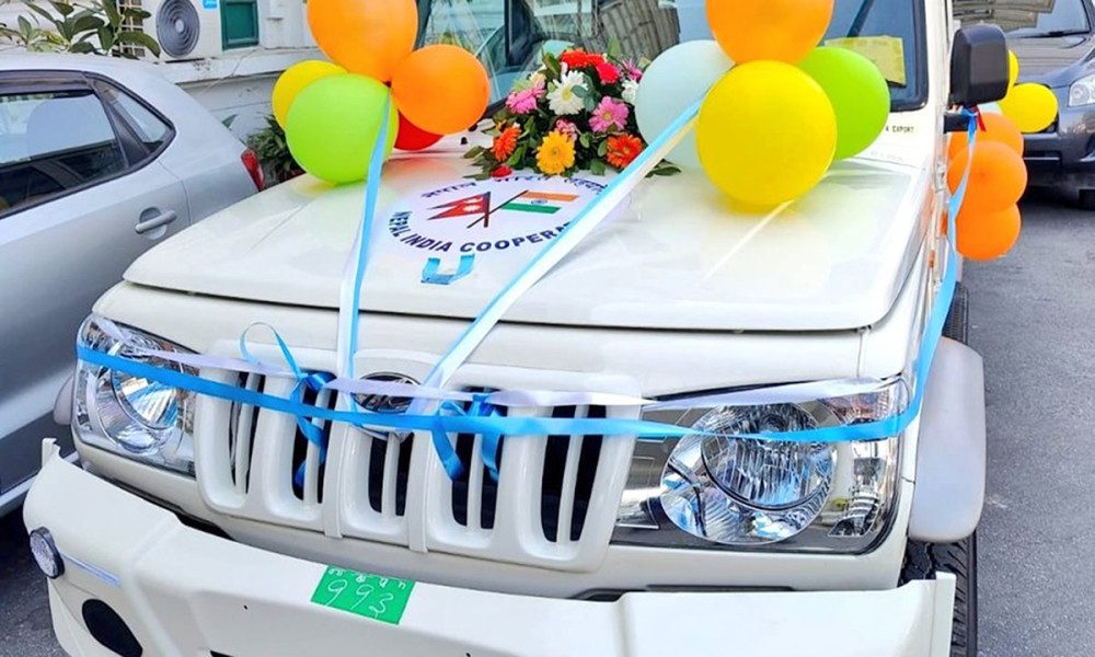 भारतले नेपाललाइ दियो २ सय वटा गाडी, कहाँ होलान् यसअघिका ६ हजार गाडी ?