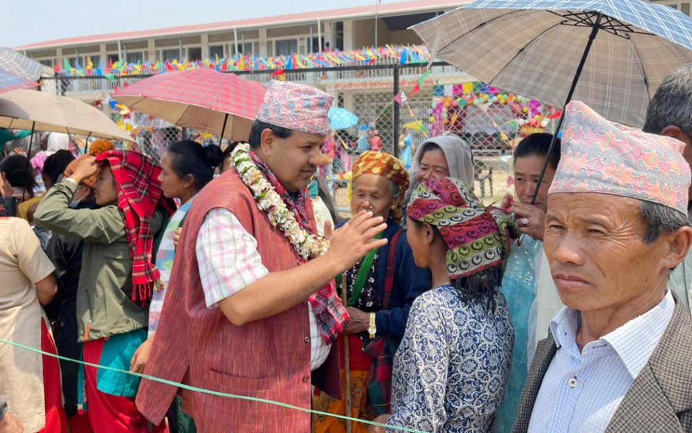 खोटाङ केपिलागढीका विपन्न विरामीहरुलाइ केएमसीमा एक बर्षसम्म हुनेभो निःशुल्क उपचार