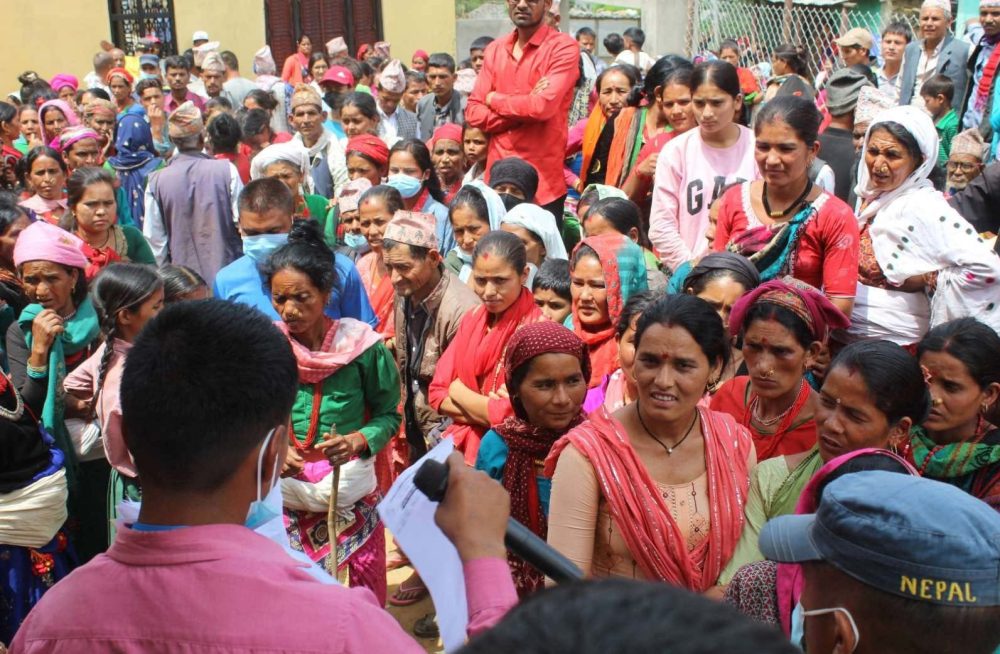 सांसद सुनिल शर्माको पहलमा दैलेखका ४६ सय विरामीले पाए निःशुल्क उपचार