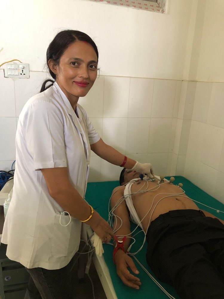 नोबेलको निःशुल्क मुटु परीक्षण अभियान चल्दै, ६६ जनाको मुटु परीक्षण