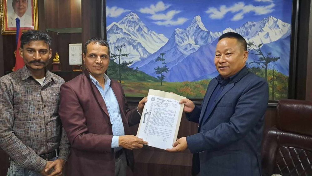 स्थानीय मिडियाले पनि विज्ञापन पाउनुपर्यो भन्दै  प्रदेश सरकारमा पुग्यो पत्रकार महासंघ