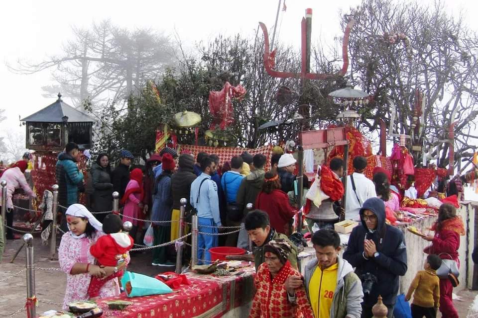 एक वर्षमा दुई लाख ३१ हजार भक्तजनले गरे पाथीभरा देवीको दर्शन