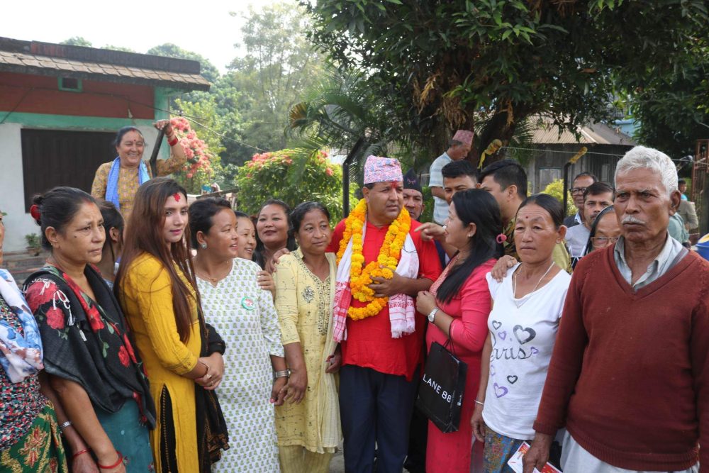राजनीतिमा चर्चित र समाजसेवामा लोकप्रिय बन्दै डा. सुनिल शर्मा