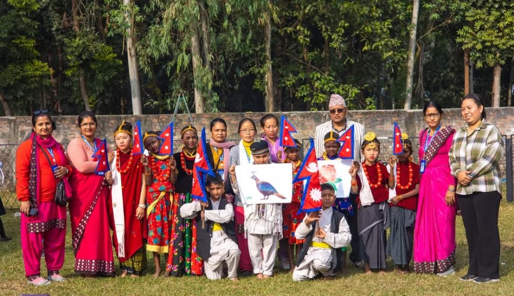 राष्ट्रिय गीतको नृत्यमा मोरङ चिनारी र लोक नृत्यमा आदर्श स्कुल प्रथम