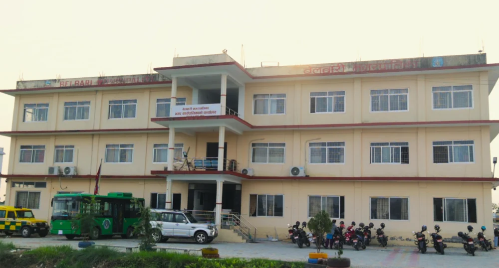 बेलबारी नगरपालिका  का एक सय ७० जना विद्यार्थीलाई छात्रवृत्ति