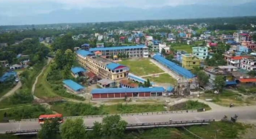 सुकुना माध्यमिक विद्यालयमा विद्यार्थीहरुको ओइरो 