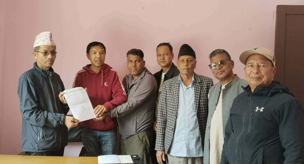 छ सय बढी घरपरिवारलाई पिउने पानीको व्यवस्था गर्न घोराही बनाऔँ अभियानको माग